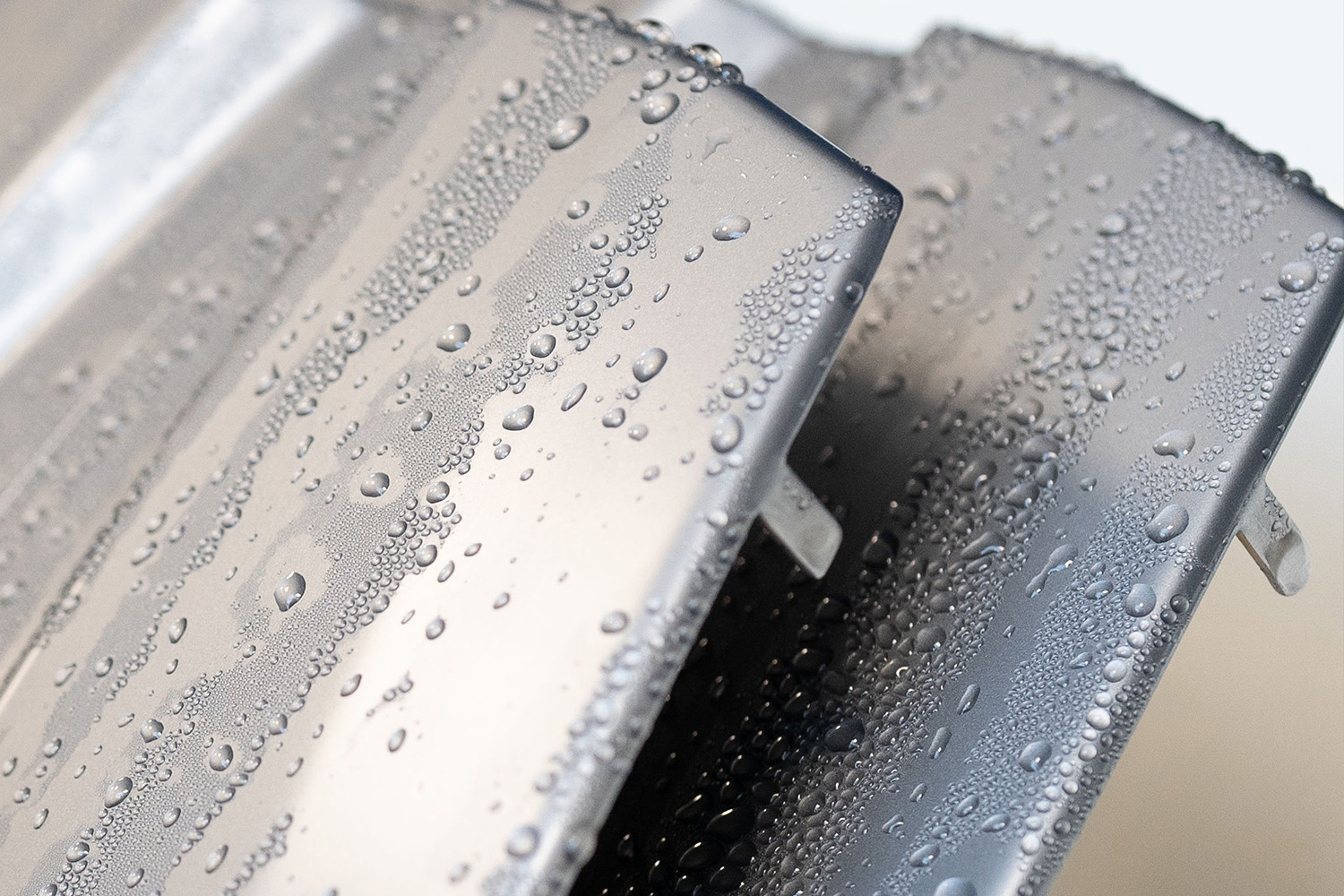 Hydrophobe Sol-Gel-Oberflächenbeschichtung von EPG mit Antihaftwirkung auf Metall